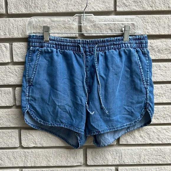 Gap chambray shorts deals